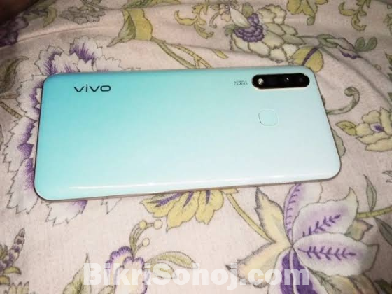 Vivo Y19